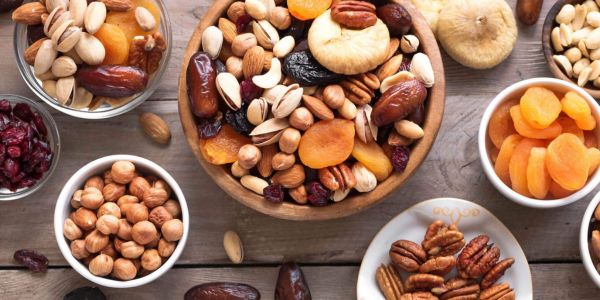 Dry Fruits market in Paharganj 